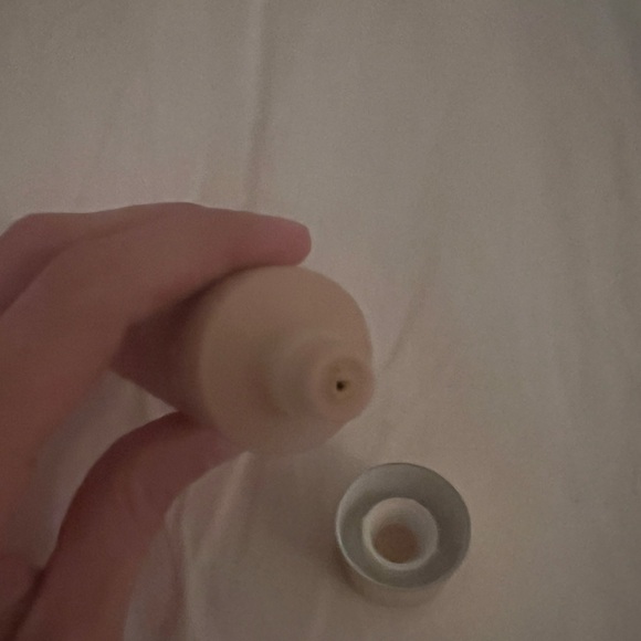 Amor Us Dream Cover Matte Finish Foundation - Picture 5 of 5